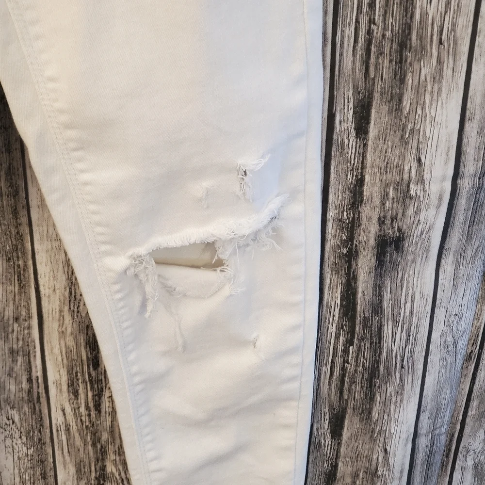 ZARA Basic  white distressed raw hem jeans White Size 2 - Picture 6 of 10